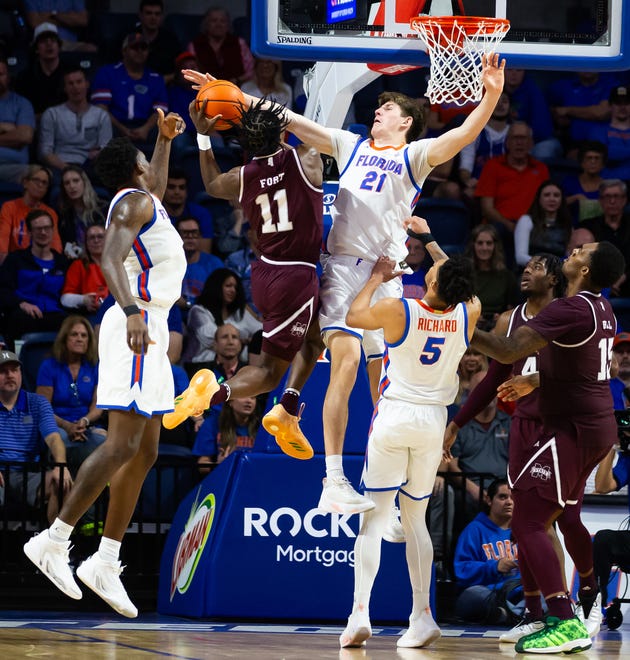The Florida men’s basketball team hosted the Mississippi State Bulldogs at Exactech Arena at the Stephen C. O’Connell Center in Gainesville, FL on Wednesday, January 24, 2024. Florida won 79-70. [Doug Engle/Ocala Star Banner]